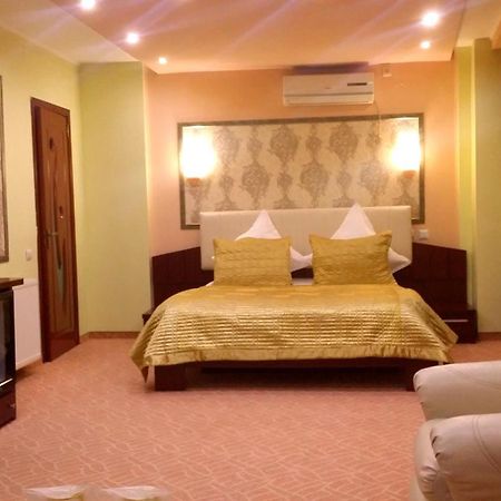 Byblov Rooms Boutique Bucarest Extérieur photo
